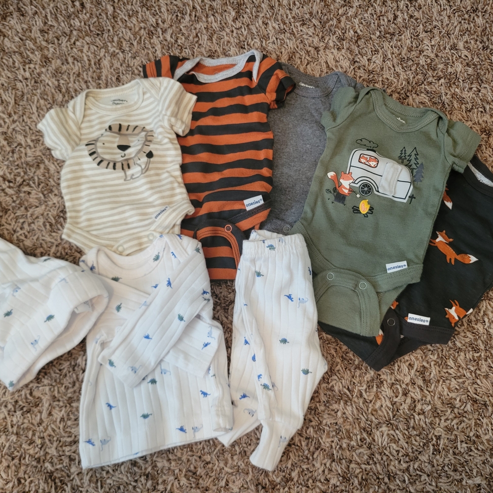 Preemie Baby Bodysuits and Pants Set
